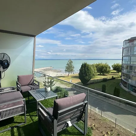 Myflat Coral Lagoon